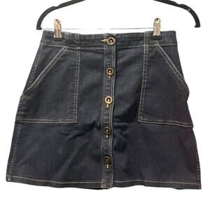 Y2K Banana Republic Button up denim skirt size 2P